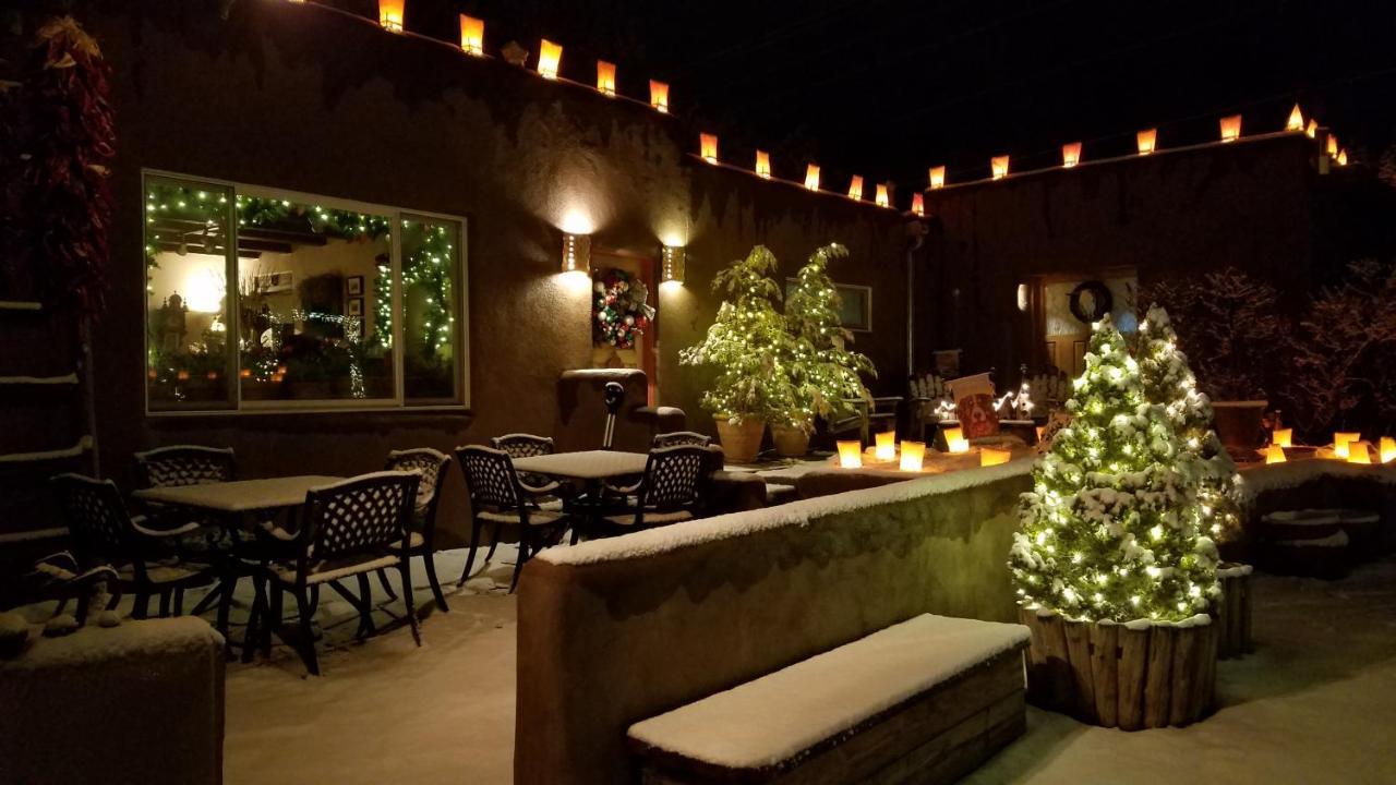 Inn On The Rio Taos Bagian luar foto