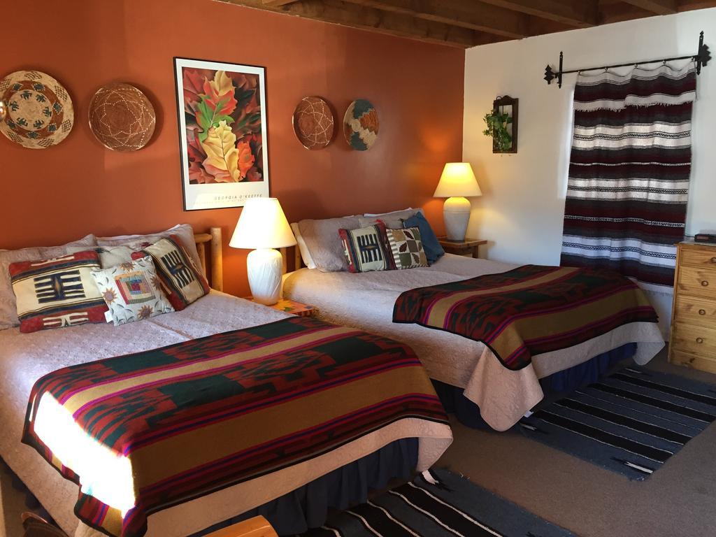 Inn On The Rio Taos Ruang foto