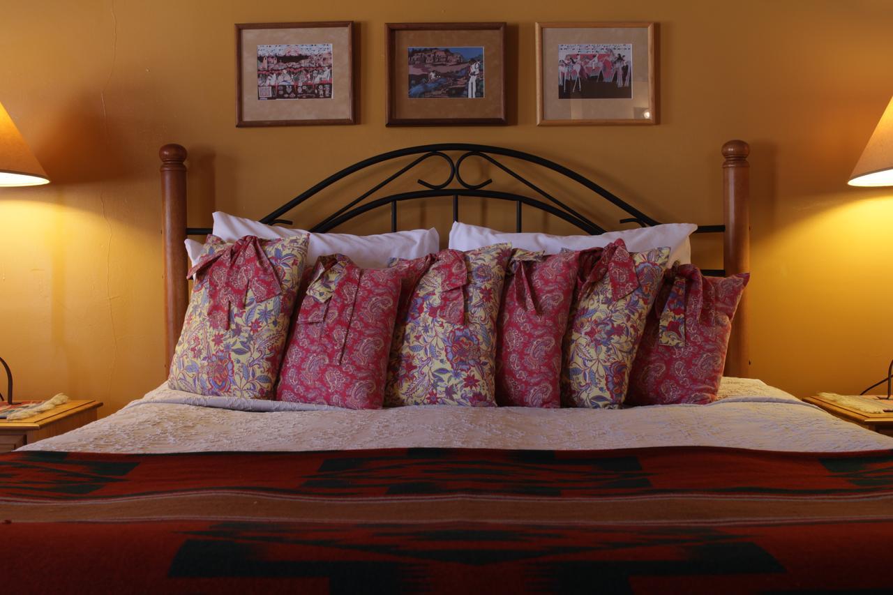 Inn On The Rio Taos Bagian luar foto